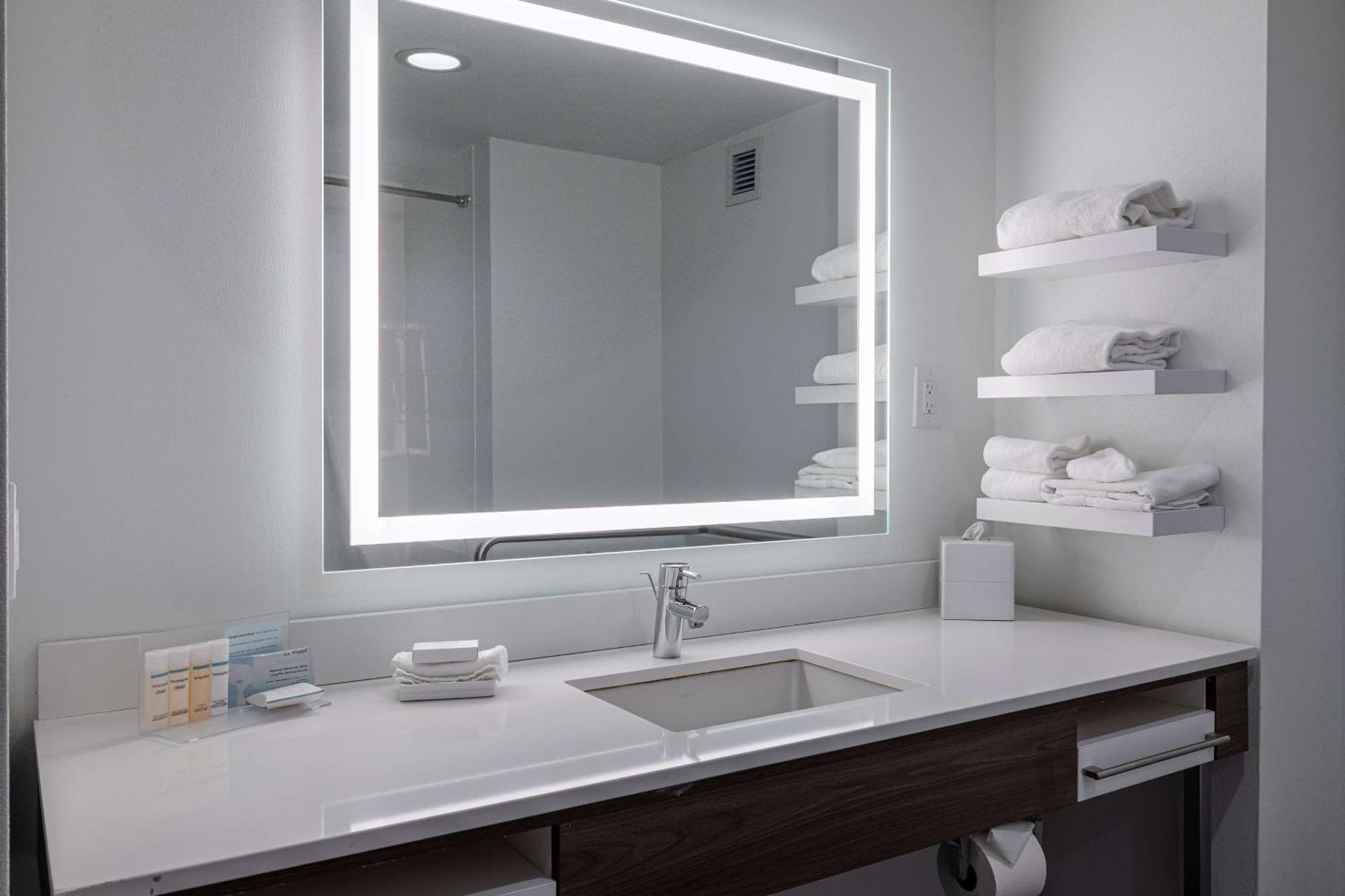 Hampton Inn Knoxville-West At Cedar Bluff Extérieur photo